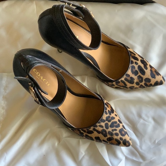 Leopard High Heels - Picture 1 of 3